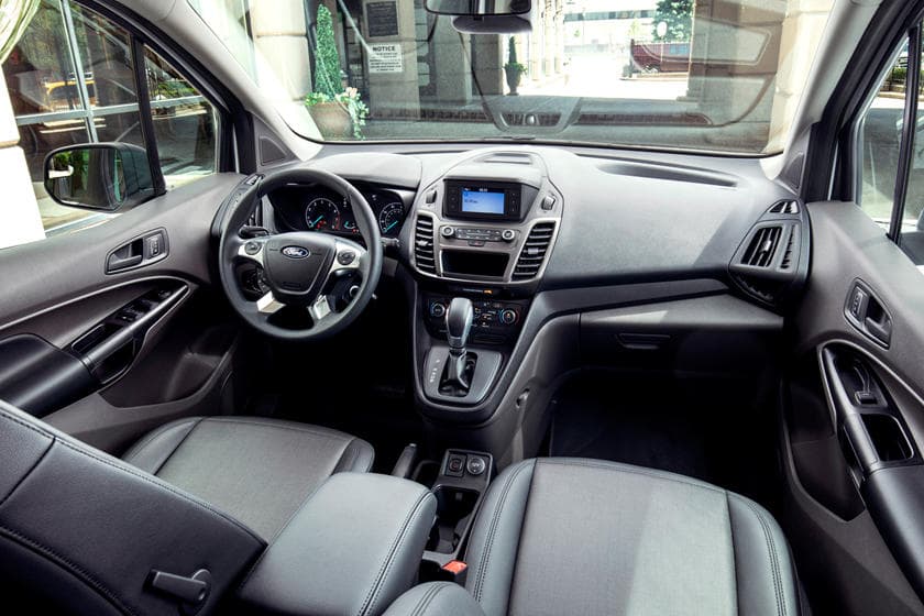 2022 ford transit connect interior