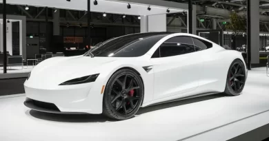 2022 Tesla Roadster