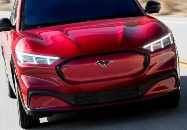 2022 Ford Mustang Mach-E