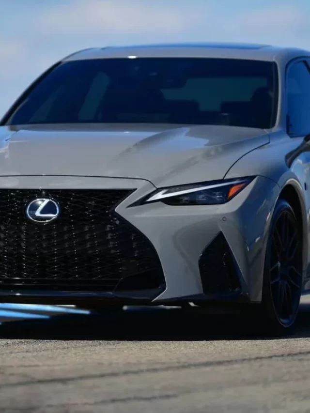 2022 Lexus IS Specs, Price, MPG & Key Features