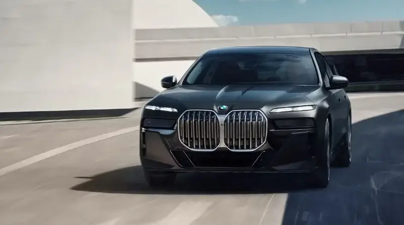 2024 BMW 7 Series Luxury Sedan